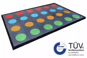 Twister kummimattidel
